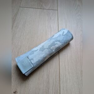 Lululemon Gray Camo Yoga "The Small Towel"